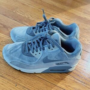 Velvet Nike Air Max 90 Gray Sneakers